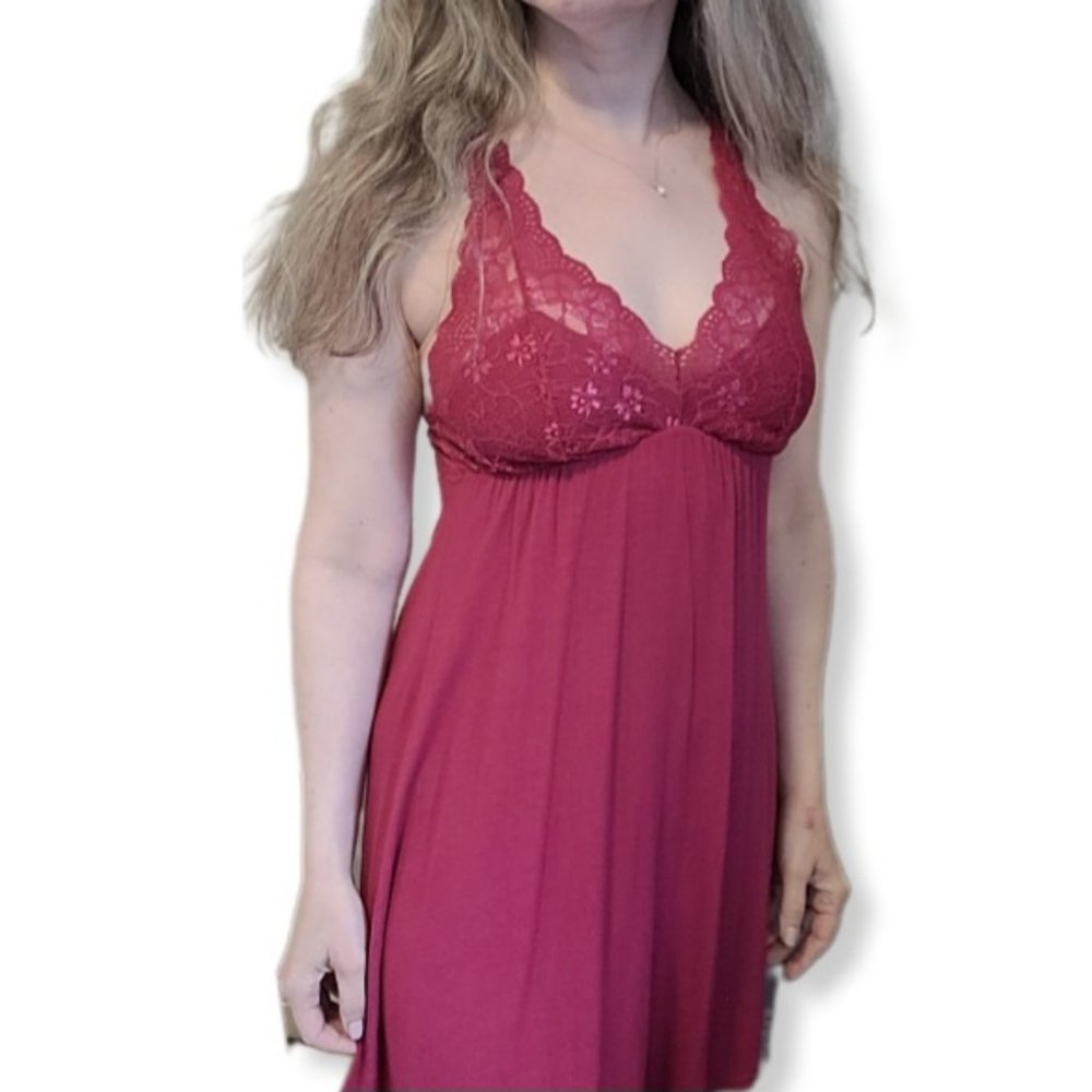 MONTELLE Apple-Candy Red Night Gown Size Small